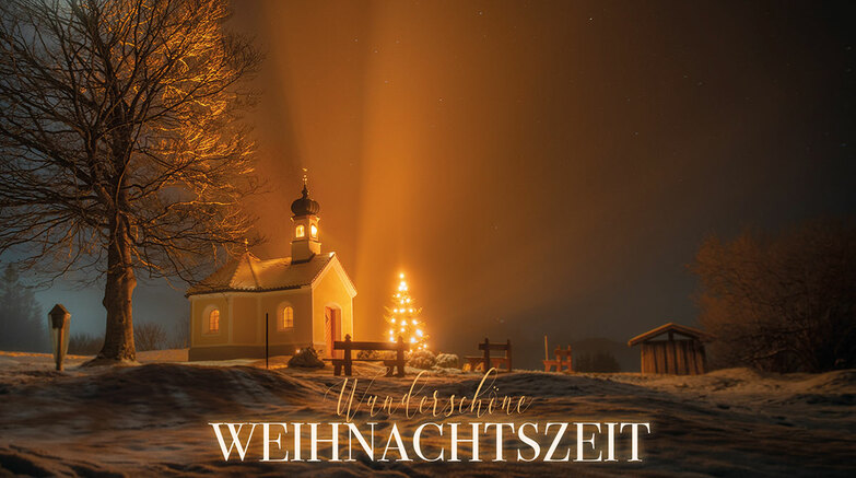 Weihnachtskarte: Erleuchtete Kapelle